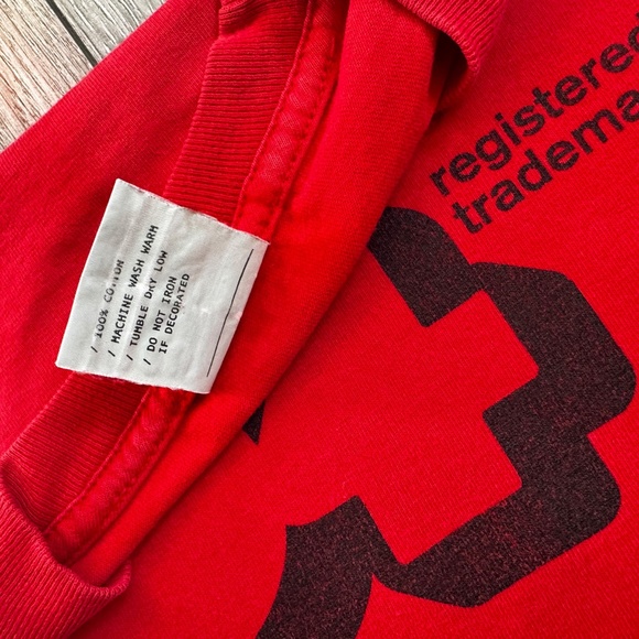 Fourstar Clothing Crewneck T-Shirt Men’s Size Large Red Vintage Skateboards Y2k - Picture 4 of 10